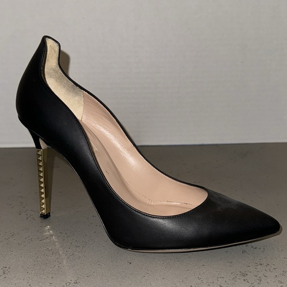 Valentino Garavani Gold Extreme Heel Nappa Leather Rockstud Black Pump Sz 38 - Picture 8 of 11